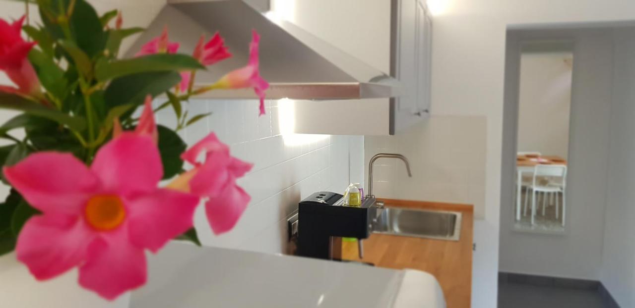 Il Cortile Segreto - Con Parcheggio Privato Apartamento Lecce Exterior foto