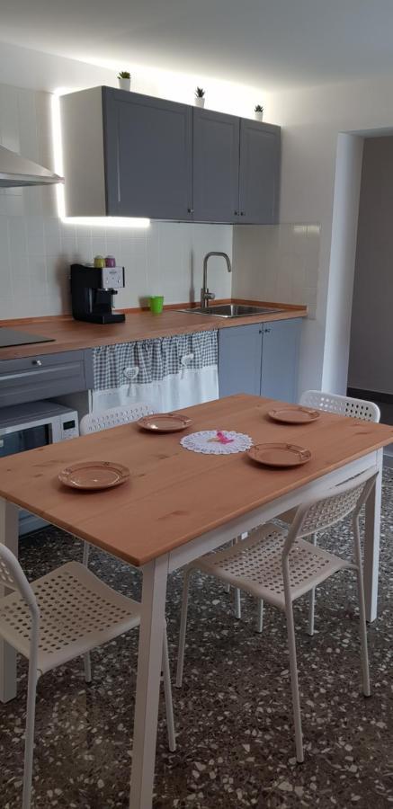 Il Cortile Segreto - Con Parcheggio Privato Apartamento Lecce Exterior foto
