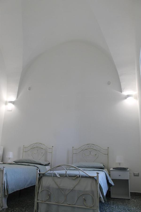 Il Cortile Segreto - Con Parcheggio Privato Apartamento Lecce Exterior foto