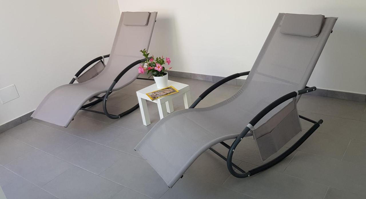 Il Cortile Segreto - Con Parcheggio Privato Apartamento Lecce Exterior foto
