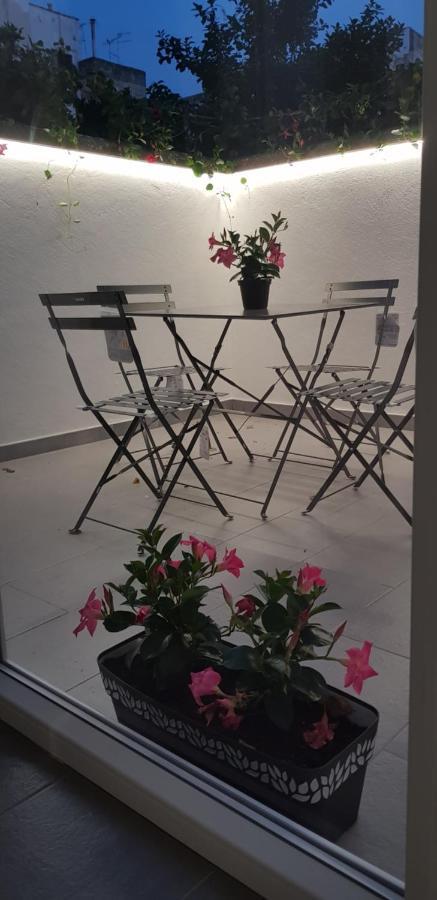 Il Cortile Segreto - Con Parcheggio Privato Apartamento Lecce Exterior foto